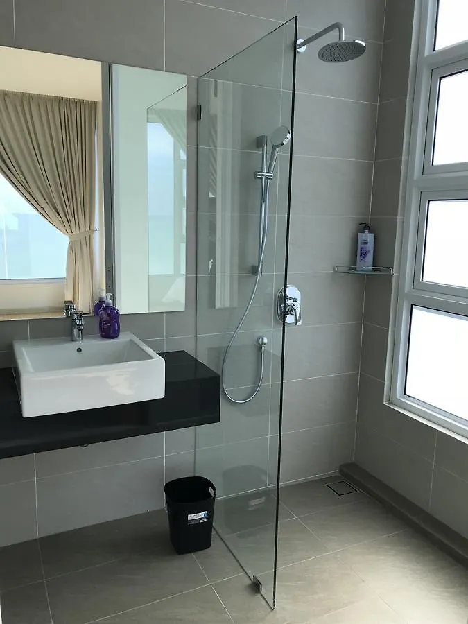 Five One 8 Residence George Town Malasia